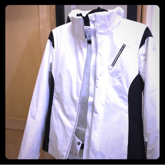 BRAND NEW SPYDER SKI JACKET!!!