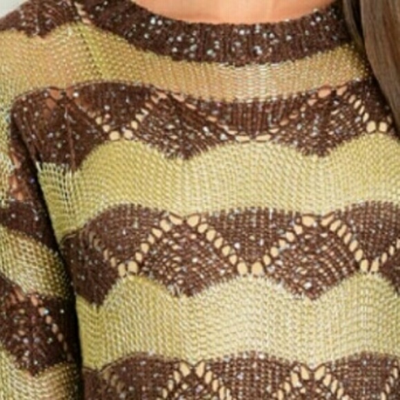 ‼SALE‼Brown gold sequin stripes sweater - Picture 4 of 4