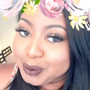 Meet your Posher, Earlena