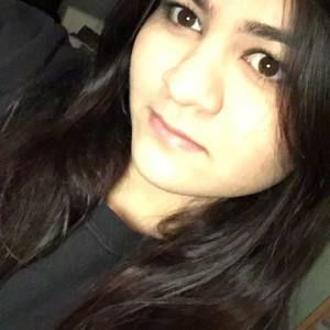 Meet your Posher, Talia