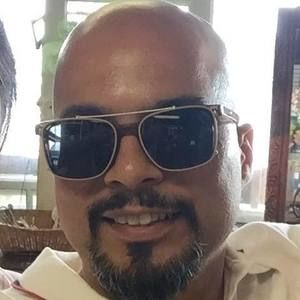 Meet your Posher, Amyn