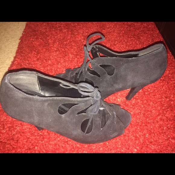 Aldo tie up heels