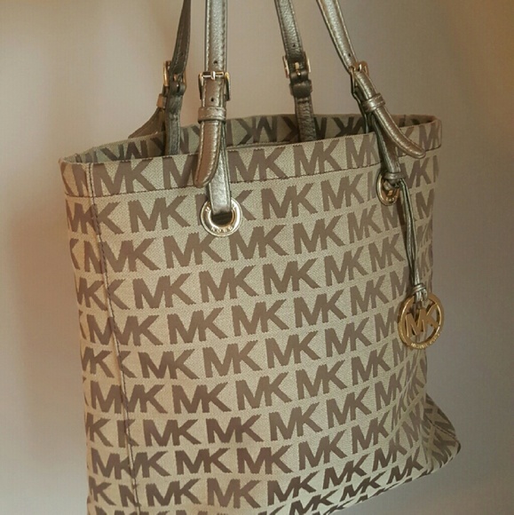 Michael Kors Tote