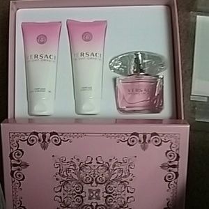 Last price!! Nwt Versace gift set