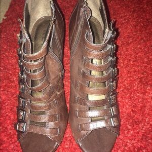 Buckled brown heels