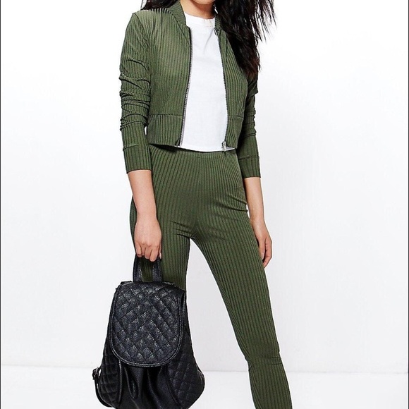 Zip ribbed bomber and legging set