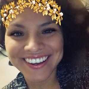 Meet your Posher, Isabel