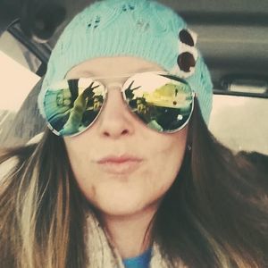 Meet your Posher, Kimberly