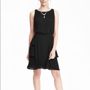 Banana Republic Flirty Sleeveless dress