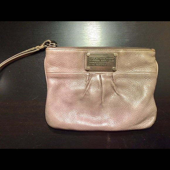 Marc Jacobs wristlet