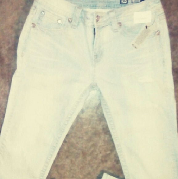 SOLD. NWT Miss Me - Picture 3 of 3