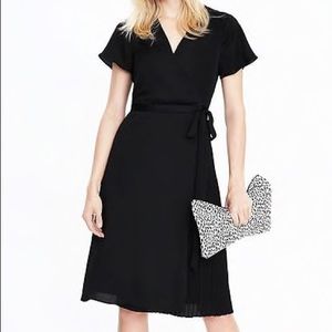 Banana Republic pleated wrap dress- NWT, black