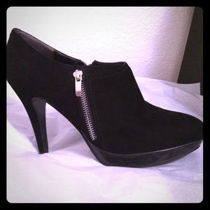 Marc Fisher black suede " like new".