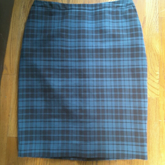 Blue/Teal checkered skirt-size 10