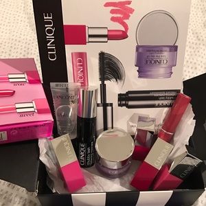 Clinique Makeup Bundle!