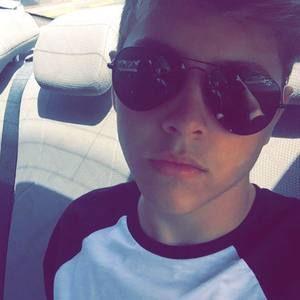 Meet your Posher, Seth