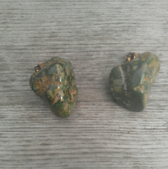 Vintage turquoise clip earrings