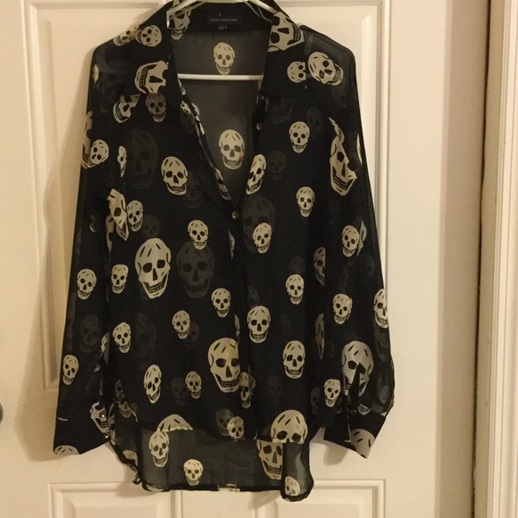 Skull blouse - Picture 1 of 3