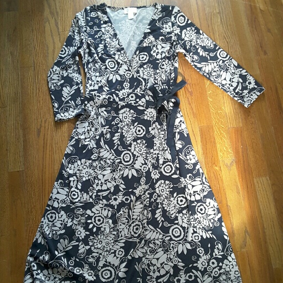Ann Taylor wrap around dress size 4