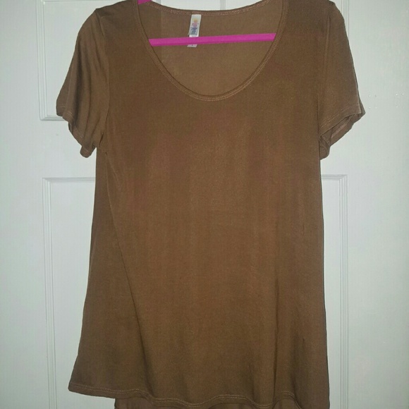 Lularoe classic tee