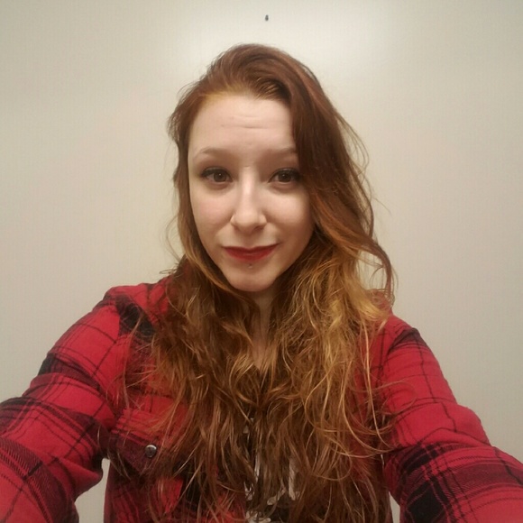 Meet your Posher, Mica