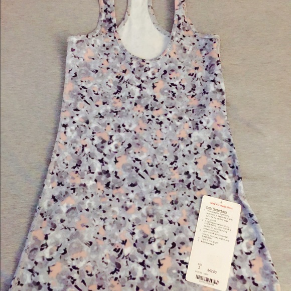 Lululemon tank top