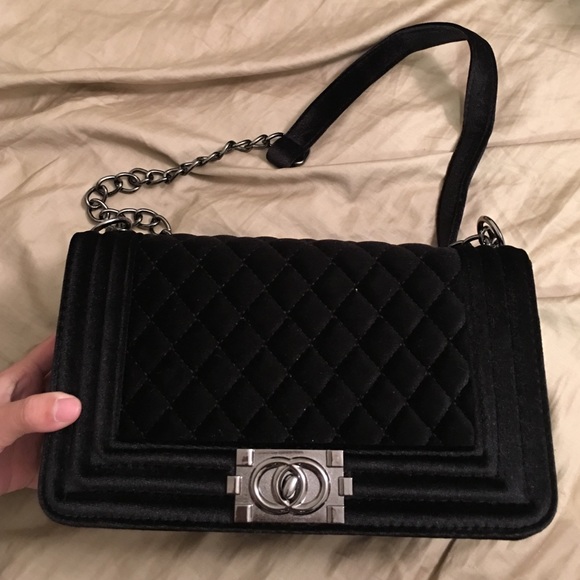 Le Boy LeBoy Style Quilted Beautiful classy bag