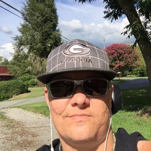 Meet your Posher, Micheal