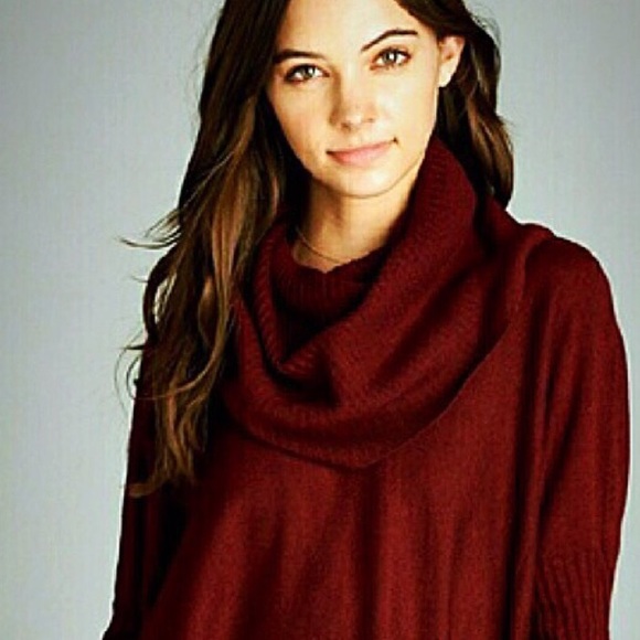 SALE! Beautiful Soft Sweater  1 Medium Size left - Picture 3 of 4