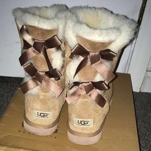 UGG Bailey Bow Boots🎀