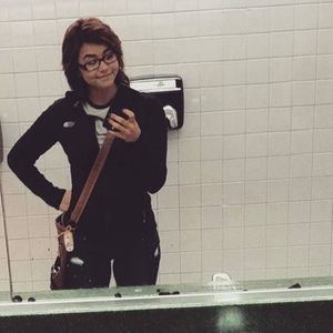 Meet your Posher, Leah