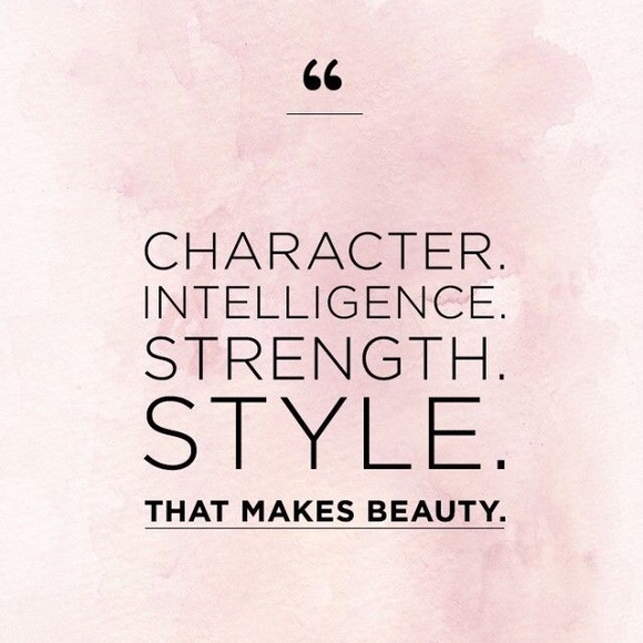 🎉Reasonable Offers Please🎉 - Picture 2 of 4