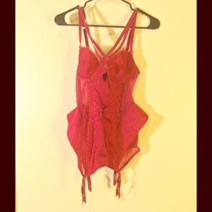 💋VS Lace & Mesh Garter Slip💋