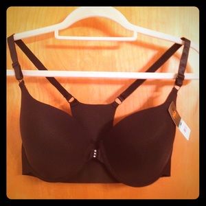 Bra with detail. 40 D. New Year 7 Day deal.