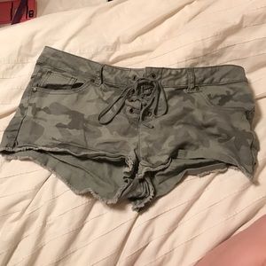Camo Tie Up short shorts