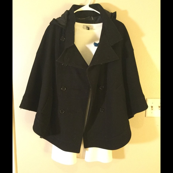 Black Rivet Wool Cape - Picture 4 of 4