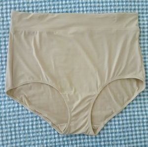 Warner's Intimates & Sleepwear - NWOT - No Muffin Top Panty Brief Plus Size Warner's Intimates & Sleepwear - NWOT - No Muffin Top Panty Brief Plus Size