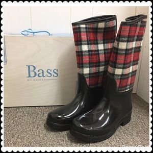 red and black plaid rain boots
