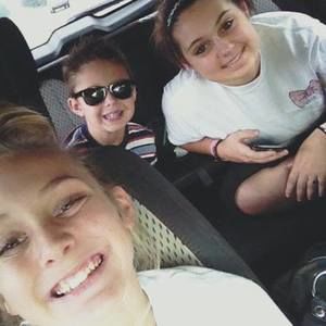 Meet your Posher, Leslie