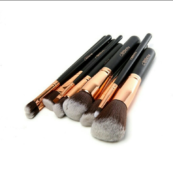 Beauty Creations 10pc Black & Gold Makeup Brushes - Picture 3 of 3