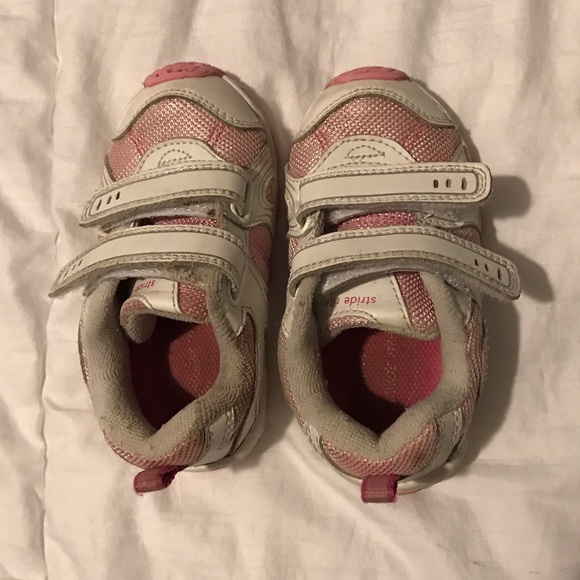 Stride Rite Sneakers (XW)