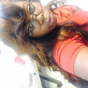 Meet your Posher, Keisha