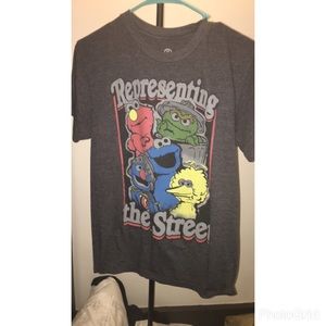 Men's t shirt size small
