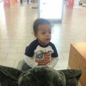 Meet your Posher, Nikki