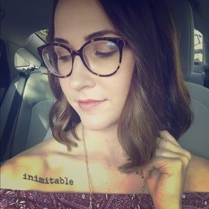 Meet your Posher, Amanda