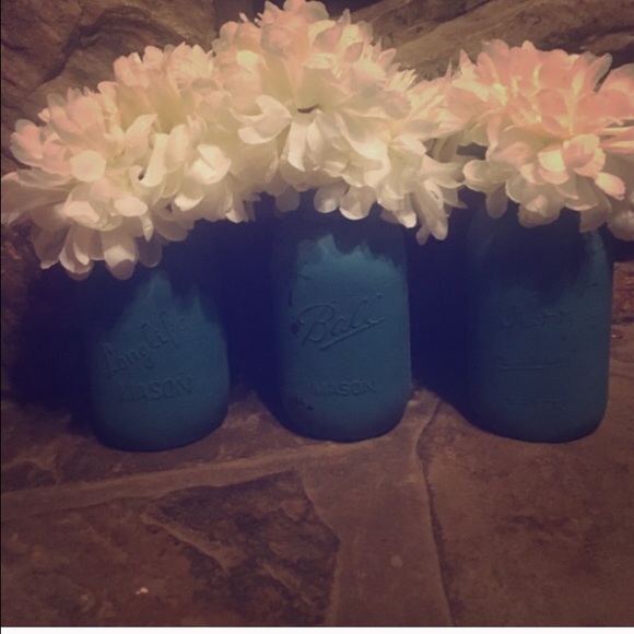 9 quart centerpieces reserved