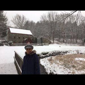 Meet your Posher, Magda