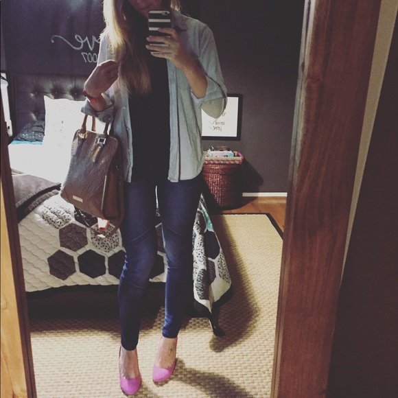 Like this listing to be notified when I go live! - Picture 8 of 9