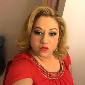 Meet your Posher, Isabel