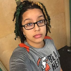 Meet your Posher, Brittany